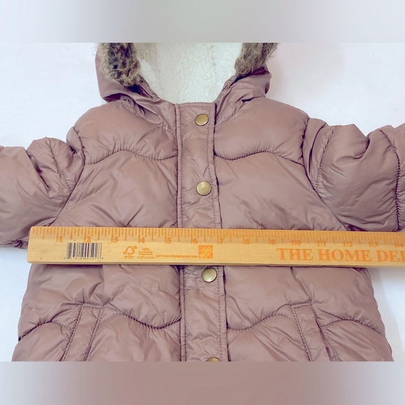 Old Navy Girls Light Pink/brown hooded Sherpa lined Puffer Jacket Size 3 Toddler - Picture 13 of 14